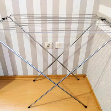 Summer Downtown - Compact Basic Flat - 1st Floor *